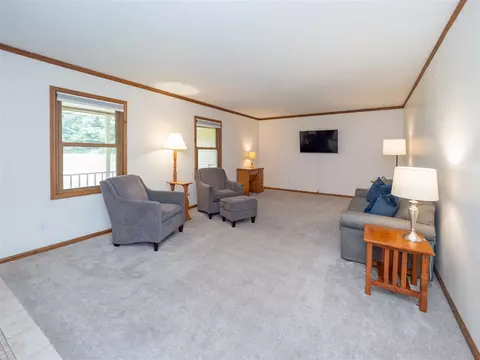 10462 E S, Scotts, MI 49088 photo 12