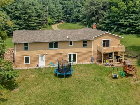 10462 E S, Scotts, MI 49088 photo 40