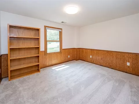 10462 E S, Scotts, MI 49088 photo 27