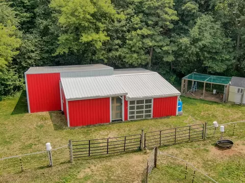 10462 E S, Scotts, MI 49088 photo 51