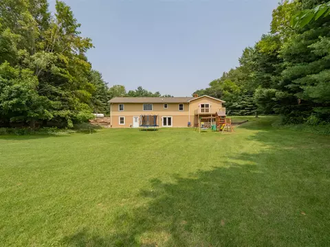 10462 E S, Scotts, MI 49088 photo 38