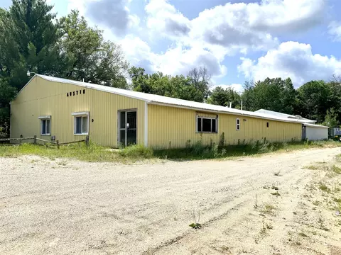 5629 S Forman, Baldwin, MI 49304