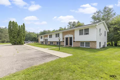 1407 W Ellis, Belding, MI 48809 photo 2