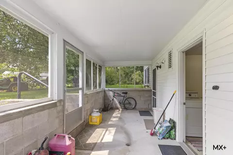 1407 W Ellis, Belding, MI 48809 photo 16