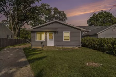 4543 Pinehurst, Wyoming, MI 49548