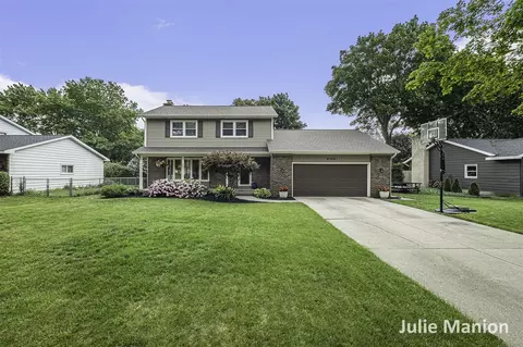 8104 Greenridge, Georgetown Township, MI 49428