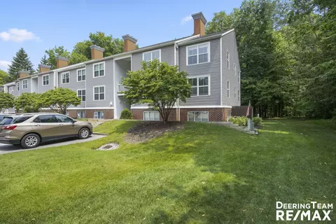 3374 Pine Mdw #302, Kentwood, MI 49512