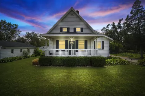 4715 Brooklyn, Jackson, MI 49201 photo 1