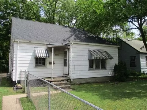 1159 Monroe, Benton Harbor, MI 49022