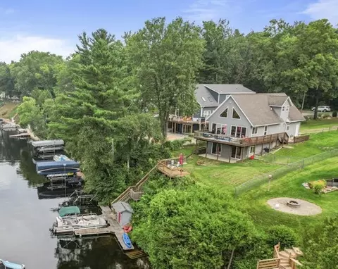 5909 S Croton Hardy, Newaygo, MI 49337