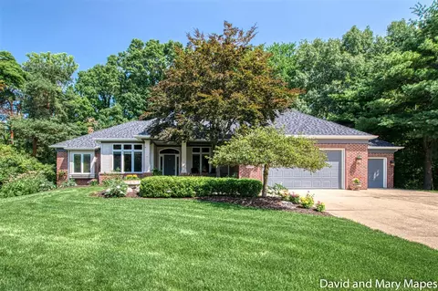 2567 Hunter Grn, Grand Rapids, MI 49546