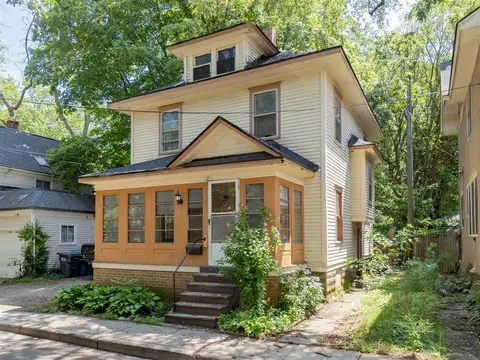 823 Lucas, Kalamazoo, MI 49007