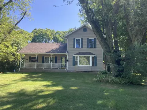 1118 S Oceana, Shelby, MI 49455