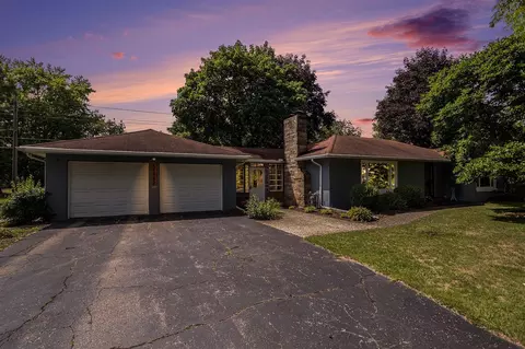 55882 Wilbur, Three Rivers, MI 49093