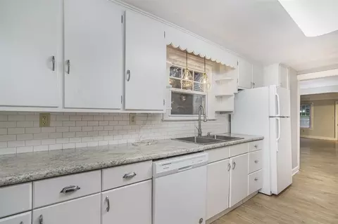 8653 S 2nd, Mattawan, MI 49071 photo 6