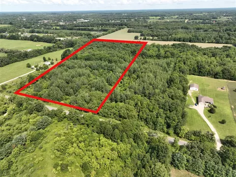 501 E 128th, Grant, MI 49327
