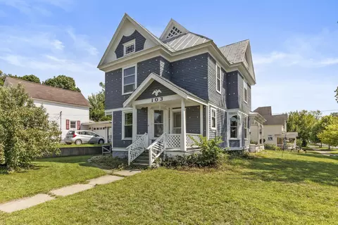103 E Division, Belding, MI 48809 photo 2