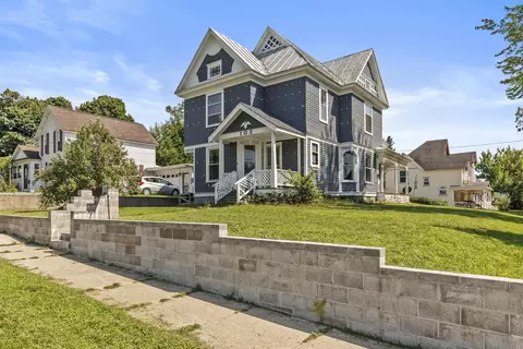 103 E Division, Belding, MI 48809 photo 4