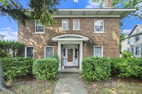 1285 Ransom, Muskegon, MI 49442