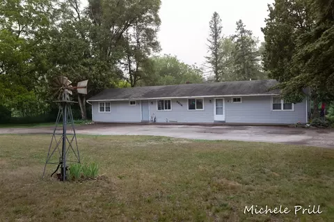 9932 Fulton, Ada, MI 49301 photo 44