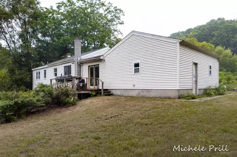 9932 Fulton, Ada, MI 49301 photo 14