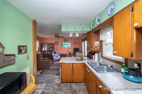 9932 Fulton, Ada, MI 49301 photo 57