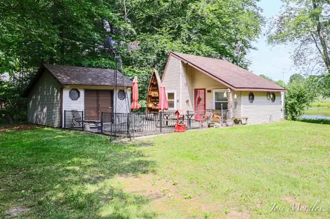 17930 Indian Vlg, Big Rapids, MI 49307