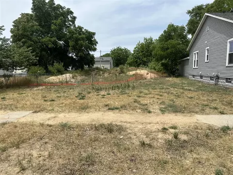 174 Mason, Muskegon, MI 49441