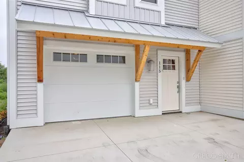 115 Kewatin, Douglas, MI 49406 photo 36