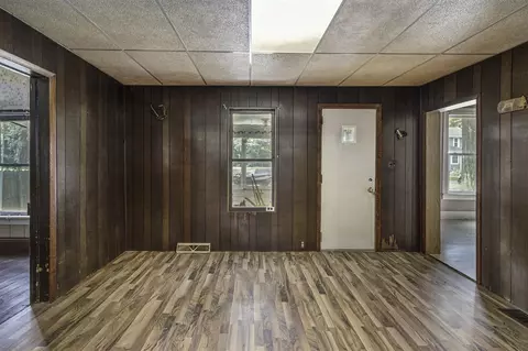 153 Elm, Marcellus, MI 49067 photo 9