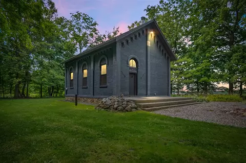 5400 Thompson, Allen, MI 49227