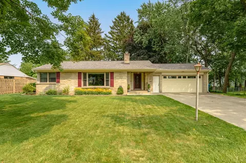 4305 Somerset, Kalamazoo, MI 49001