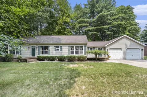 1023 Alan, Fremont, MI 49412