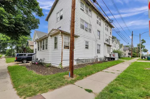900 Seymour, Lansing, MI 48906