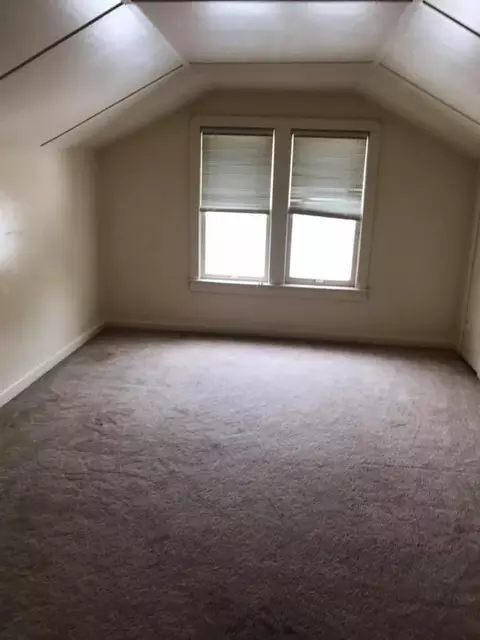 628 St Clair, Jackson, MI 49202 photo 5