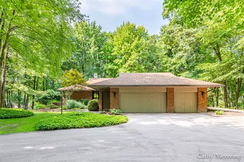 1955 Boxthorn, Grand Rapids, MI 49546