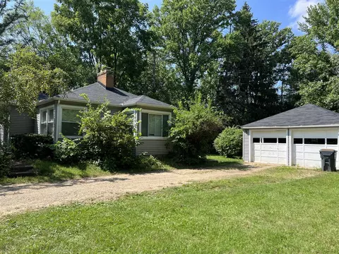 1728 Romence, Portage, MI 49024