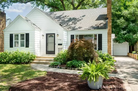 1746 Margaret, Grand Rapids, MI 49507