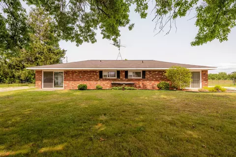 1655 Pheasant Run, Baroda, MI 49101