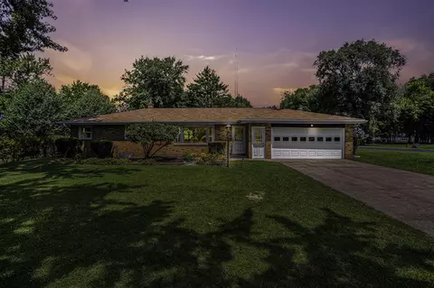 5205 Wilson, Coloma, MI 49038