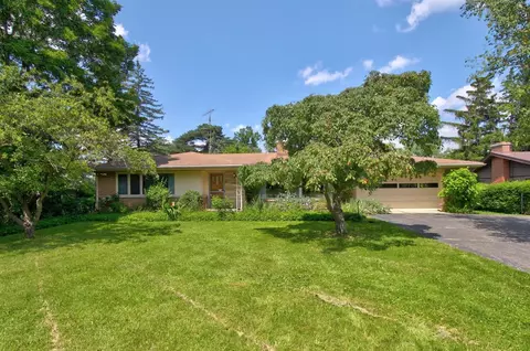 2447 Michigan, Grand Rapids, MI 49506