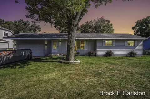 330 Churchill, Muskegon, MI 49441
