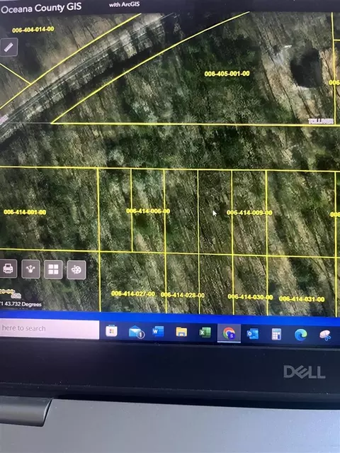 Lot 8 Toliver, Mears, MI 49436 photo 3