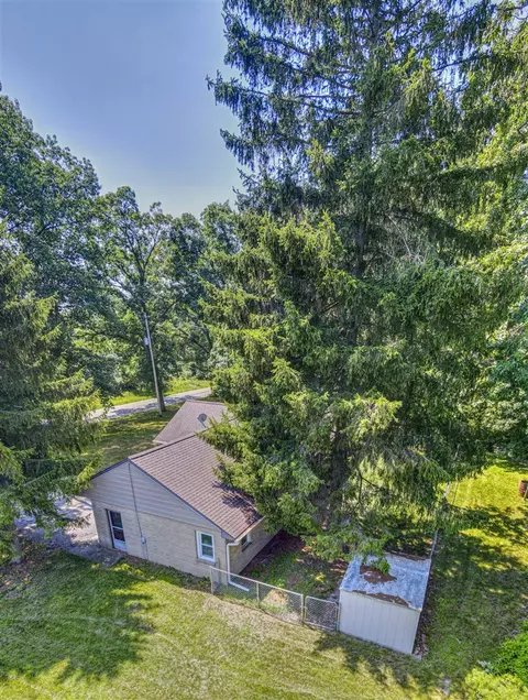 7990 N Stony Lk, Jackson, MI 49201 photo 36