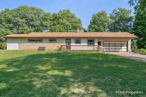 1833 Jefferson, Otsego, MI 49078
