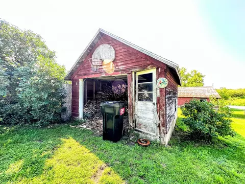 9426 E 1 Mile, White Cloud, MI 49349 photo 22