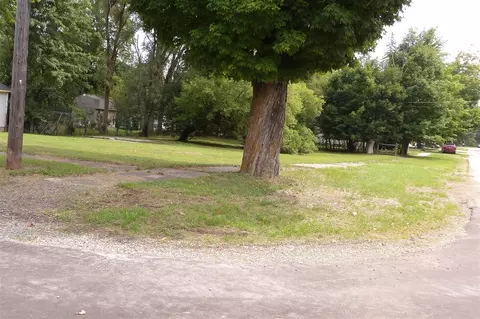 343 S Hemlock, Evart, MI 49631