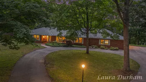 3303 Lake, Allegan, MI 49010