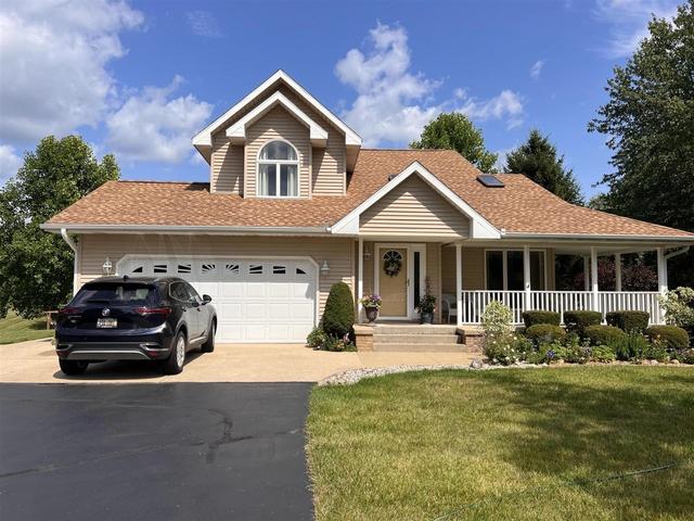 House for Sale in Hillsdale MI