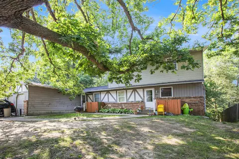 5829 Christie, Grand Rapids, MI 49508